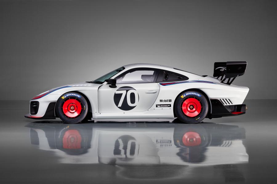  Porsche 935 (991) 2019 года  (фото 4 из 73)